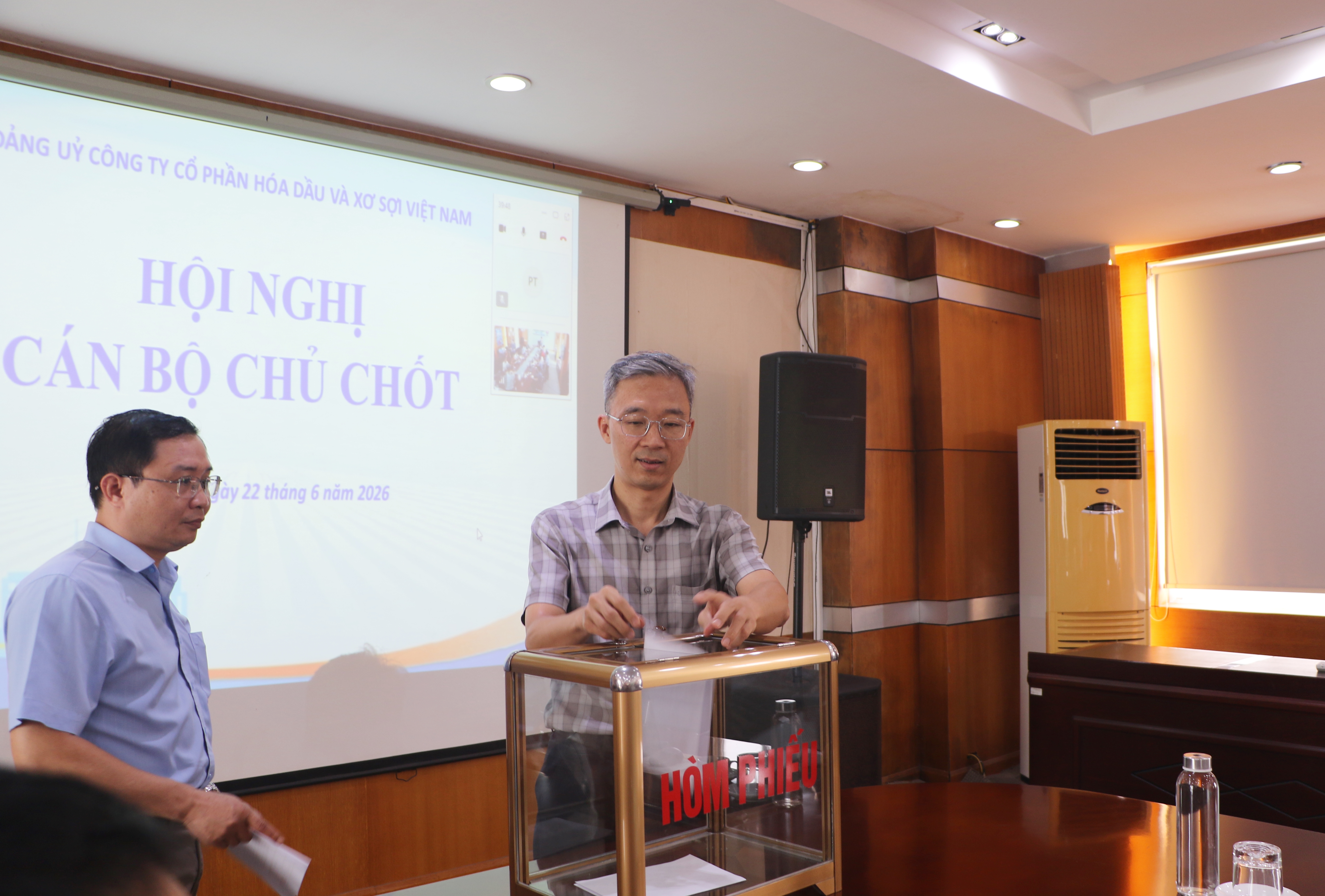 VNPOLY giới thiệu nhân sự kiện toàn các chức danh lãnh đạo Công ty